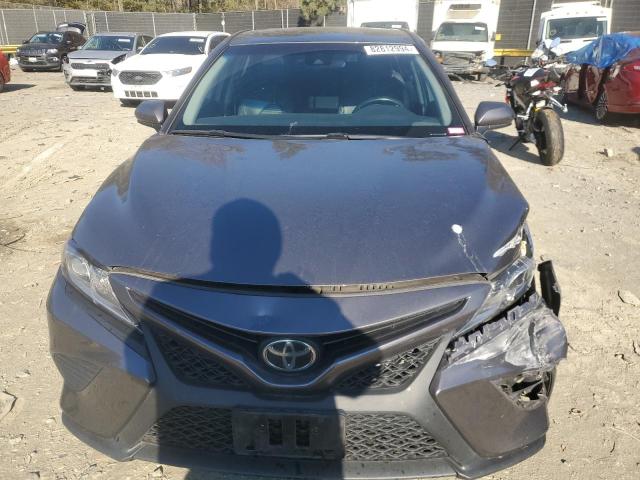  TOYOTA CAMRY 2018 Серый