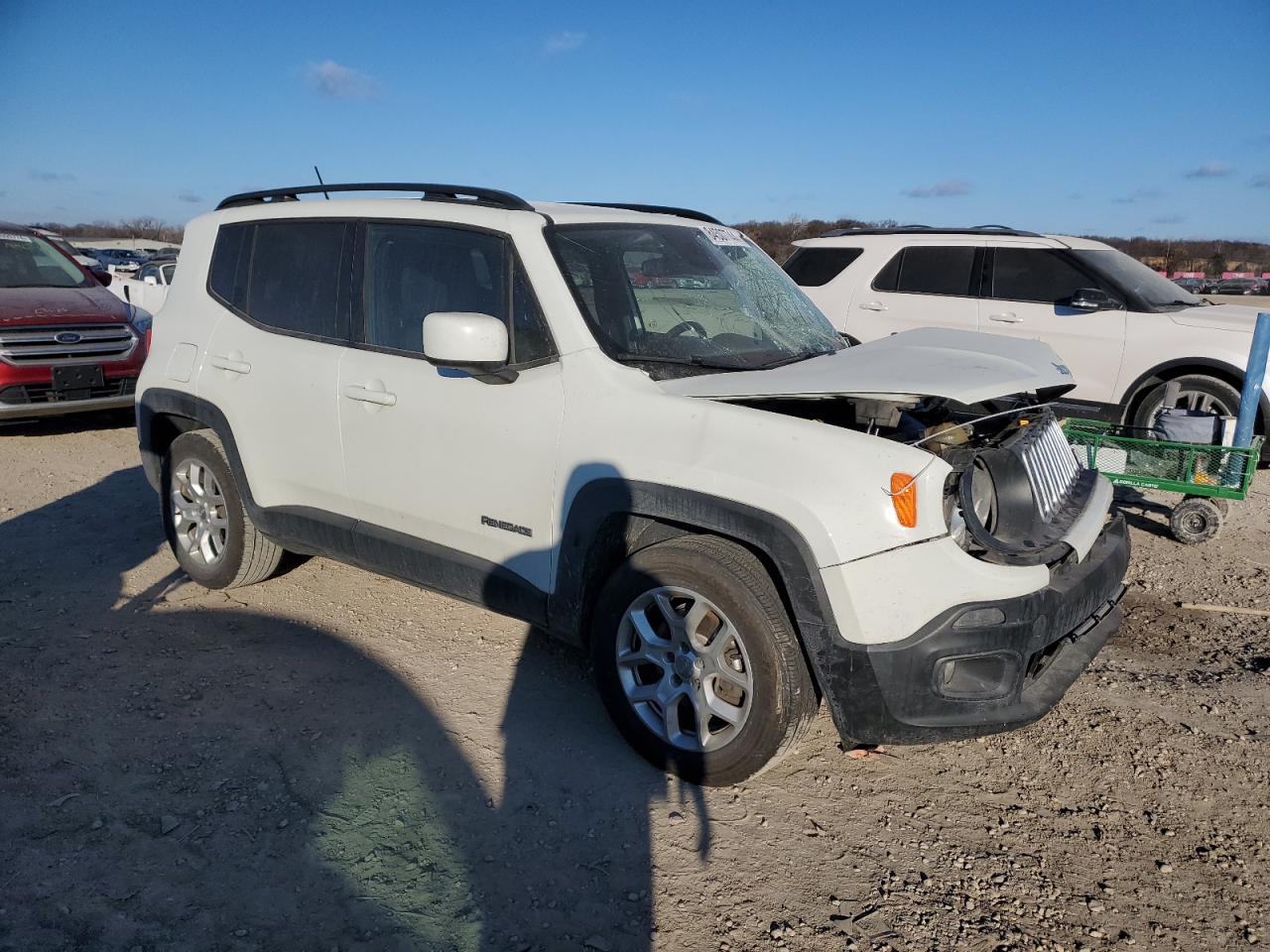 VIN ZACCJABT7FPB82368 2015 JEEP RENEGADE no.4