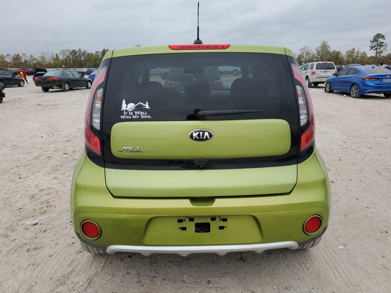 VIN KNDJP3A51H7877983 2017 KIA SOUL no.6