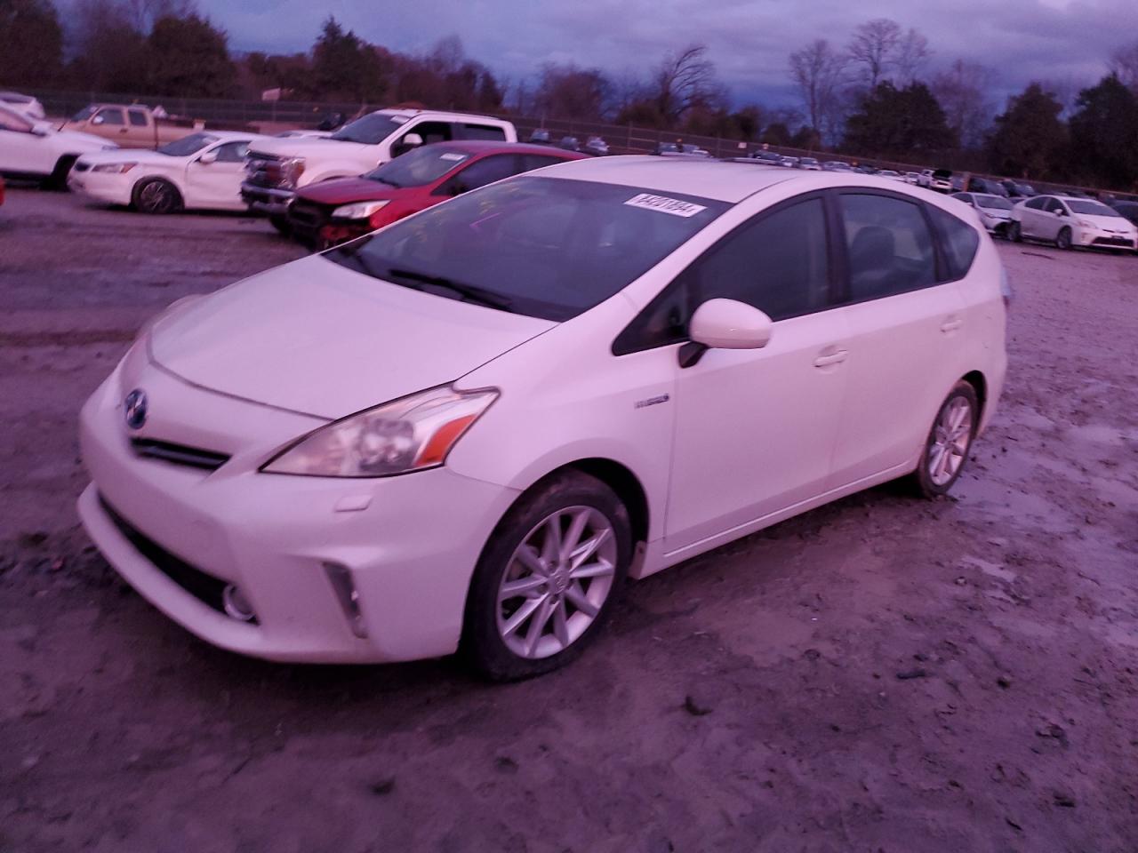 VIN JTDZN3EU4E3298015 2014 TOYOTA PRIUS no.1