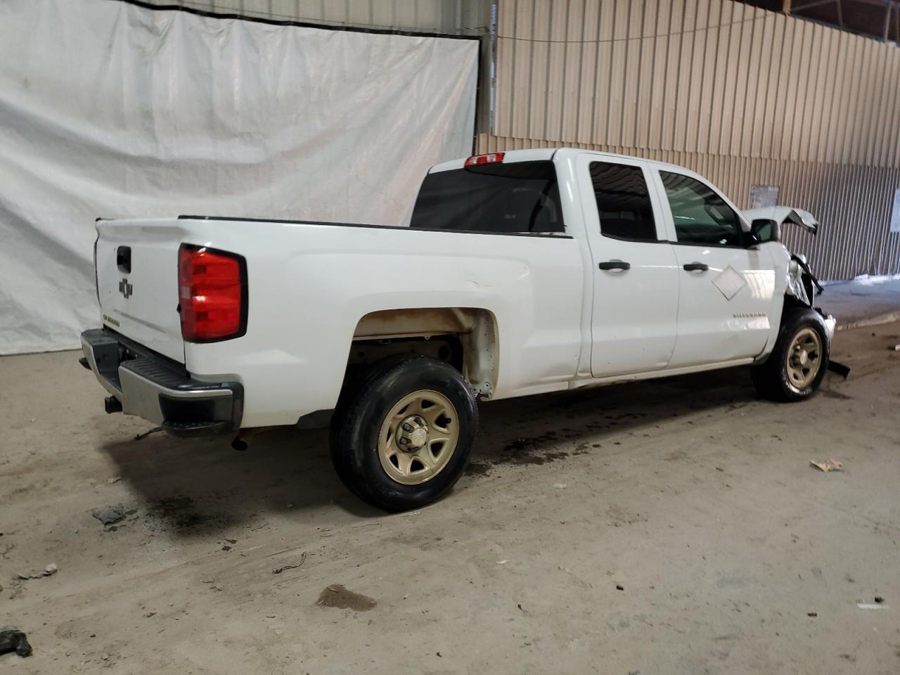 2014 Chevrolet Silverado - Image 3