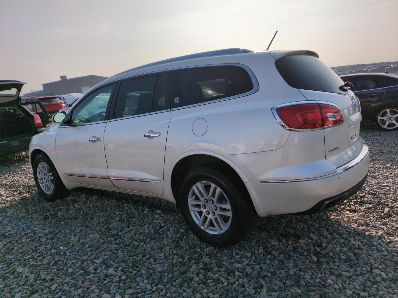 VIN 5GAKVBKD1DJ129386 2013 BUICK ENCLAVE no.2