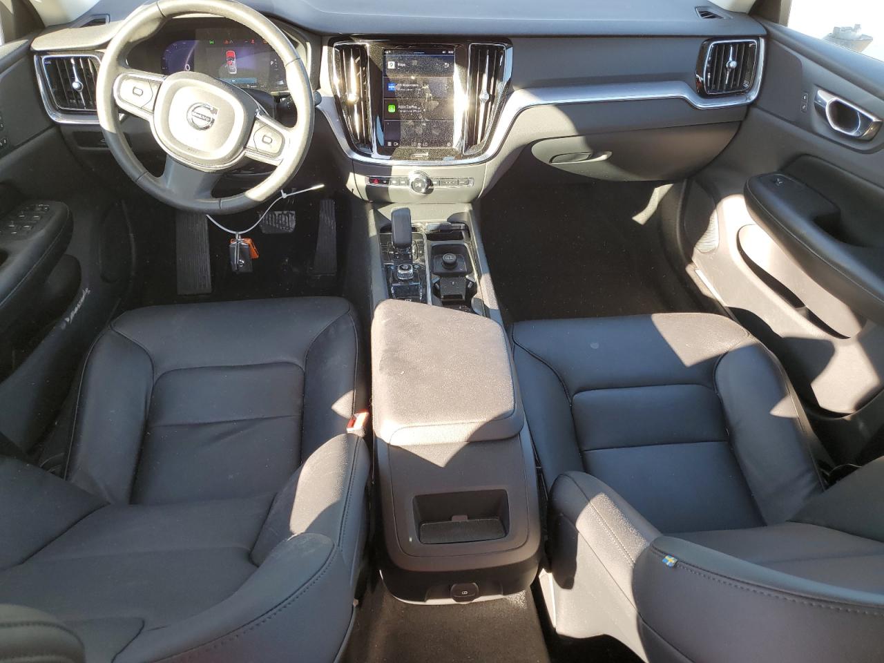 2023 Volvo S60 - Image 8