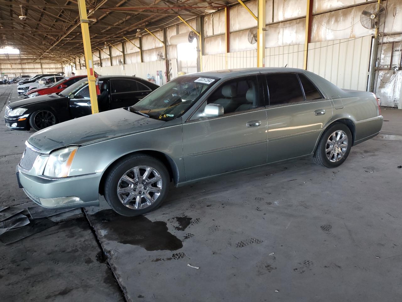 2007 Cadillac DTS - Image 1