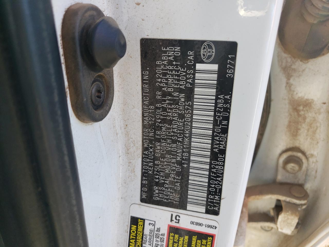 2019 Toyota Camry - Image 14