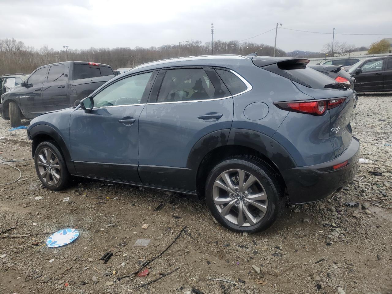 VIN 3MVDMBEM6LM127882 2020 MAZDA CX30 no.2