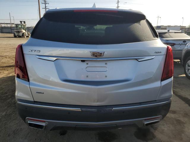  CADILLAC XT5 2020 Srebrny