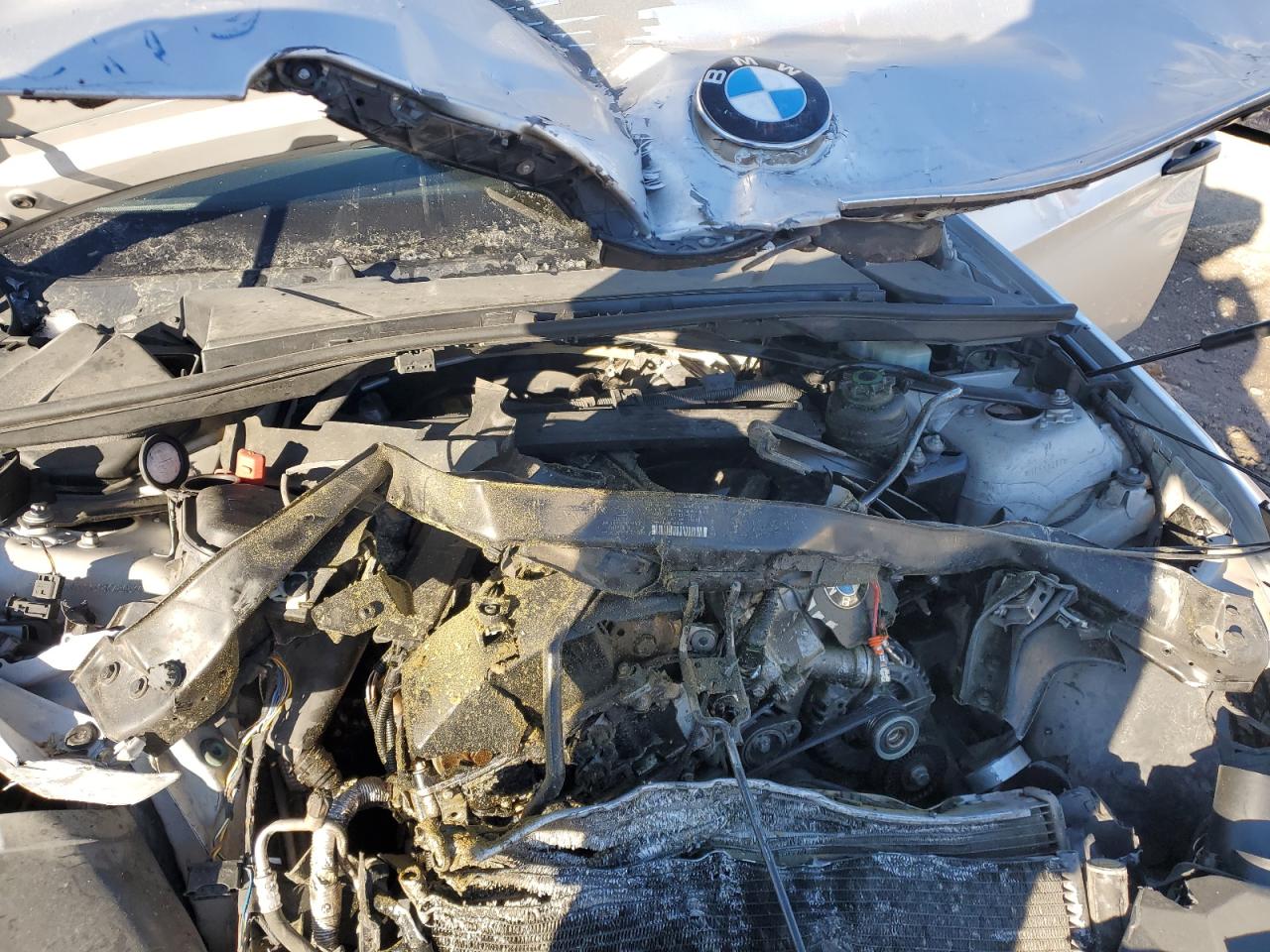 2008 BMW 328 I VIN: WBAVA33518KX84634 Lot: 83110004