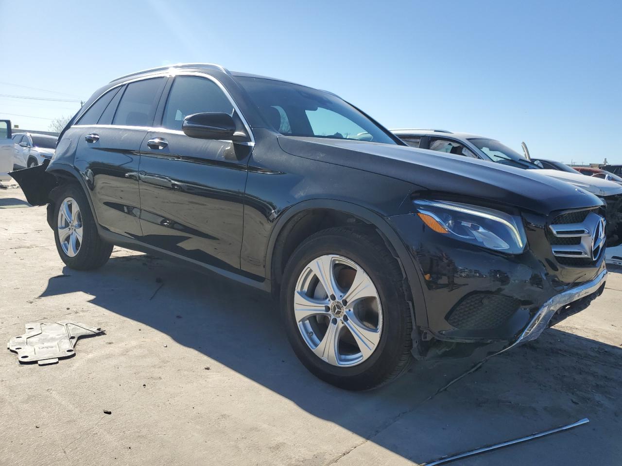 VIN WDC0G4KB3JV085609 2018 MERCEDES-BENZ GLC-CLASS no.4