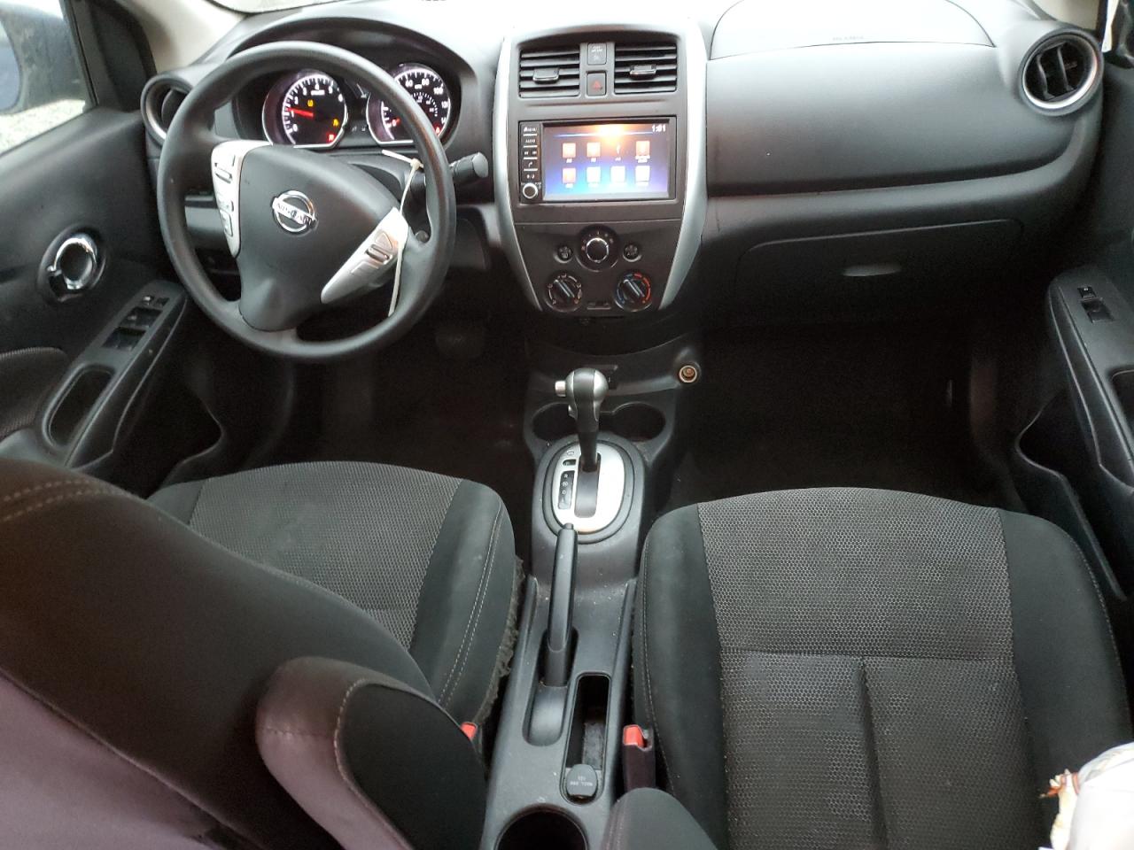 2019 Nissan Versa - Image 8