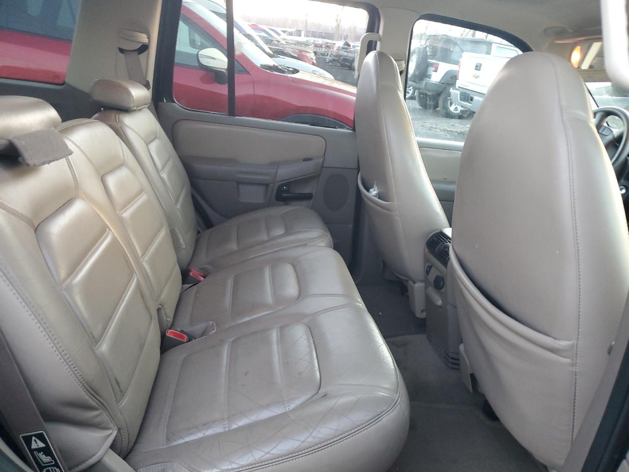 2002 Ford Explorer - Image 11
