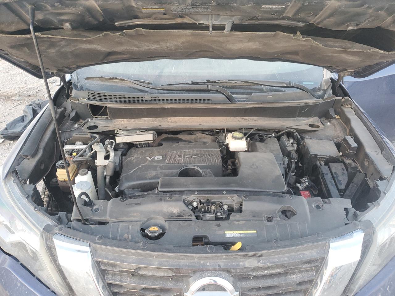 2020 Nissan Pathfinder - Image 12