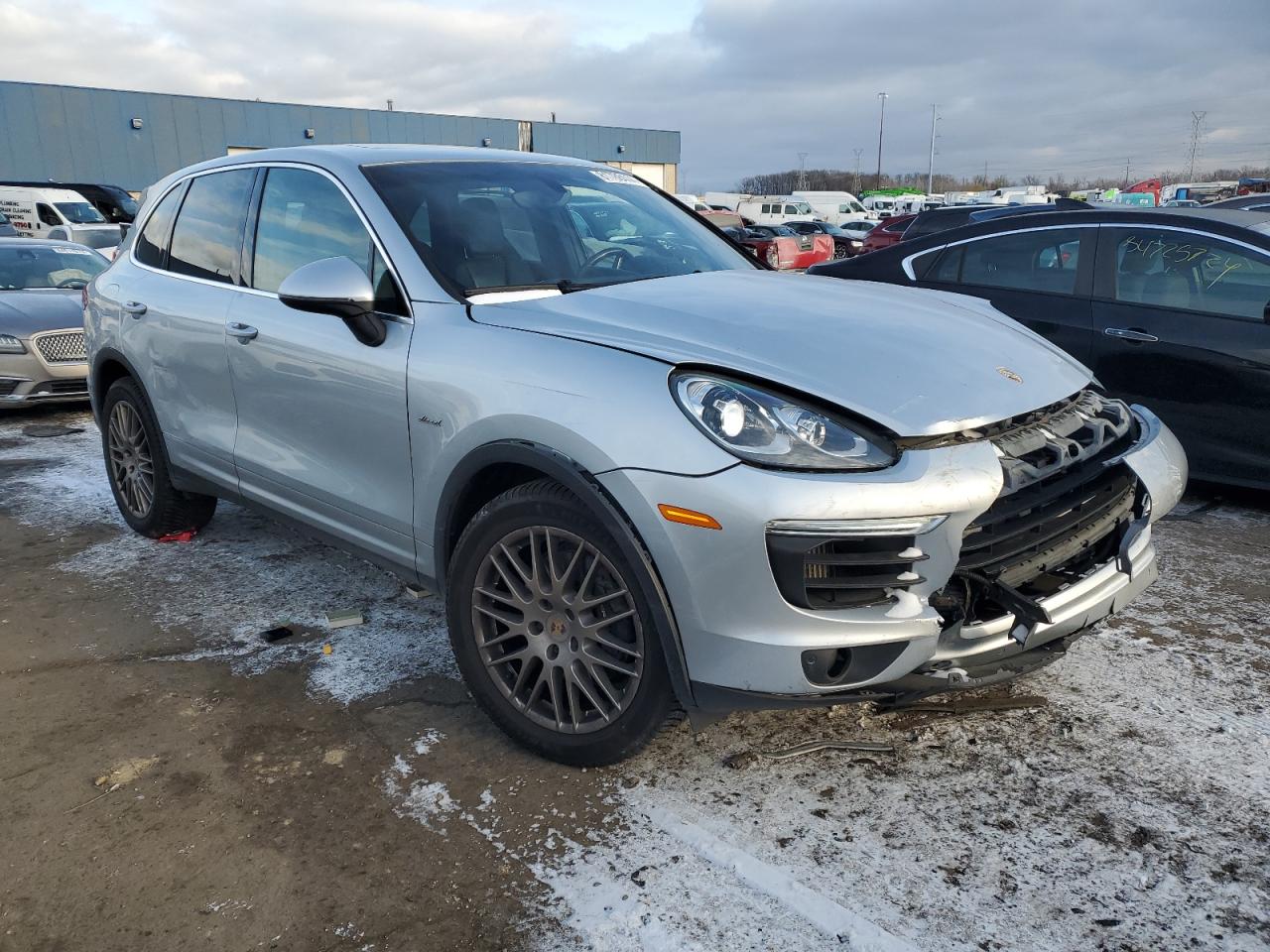 VIN WP1AF2A27GKA42578 2016 PORSCHE CAYENNE no.4