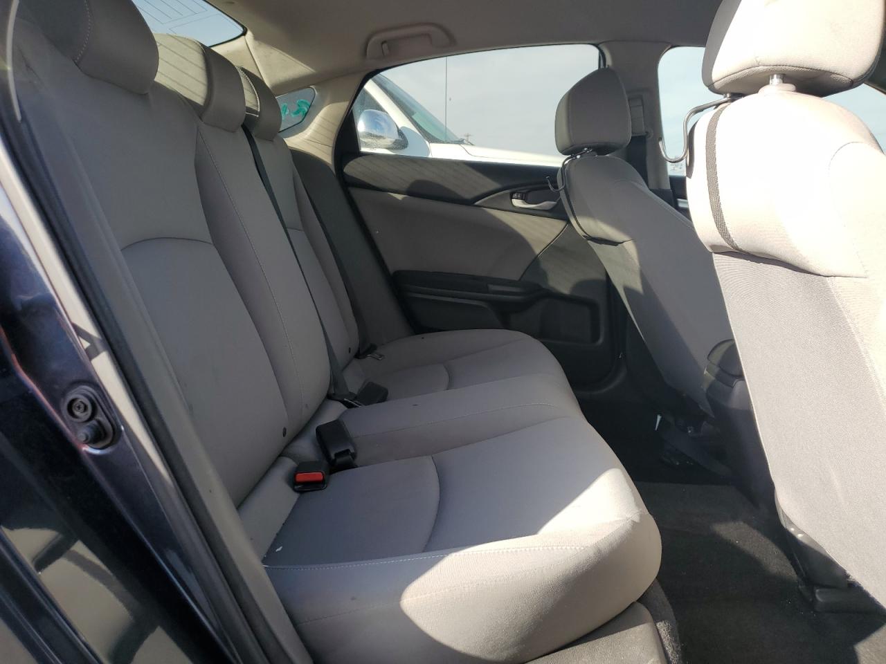 2018 Honda Civic - Image 10