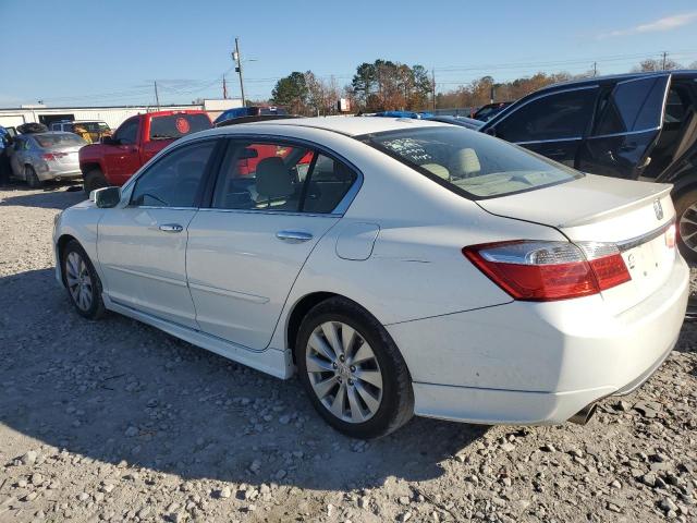  HONDA ACCORD 2013 Белы