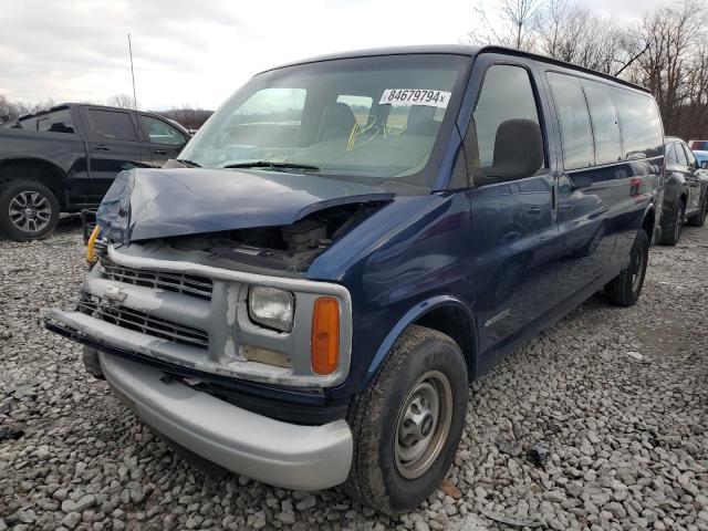 Cahokia Heights, IL에서 판매 중인 2001 Chevrolet Express G3500  - Front End