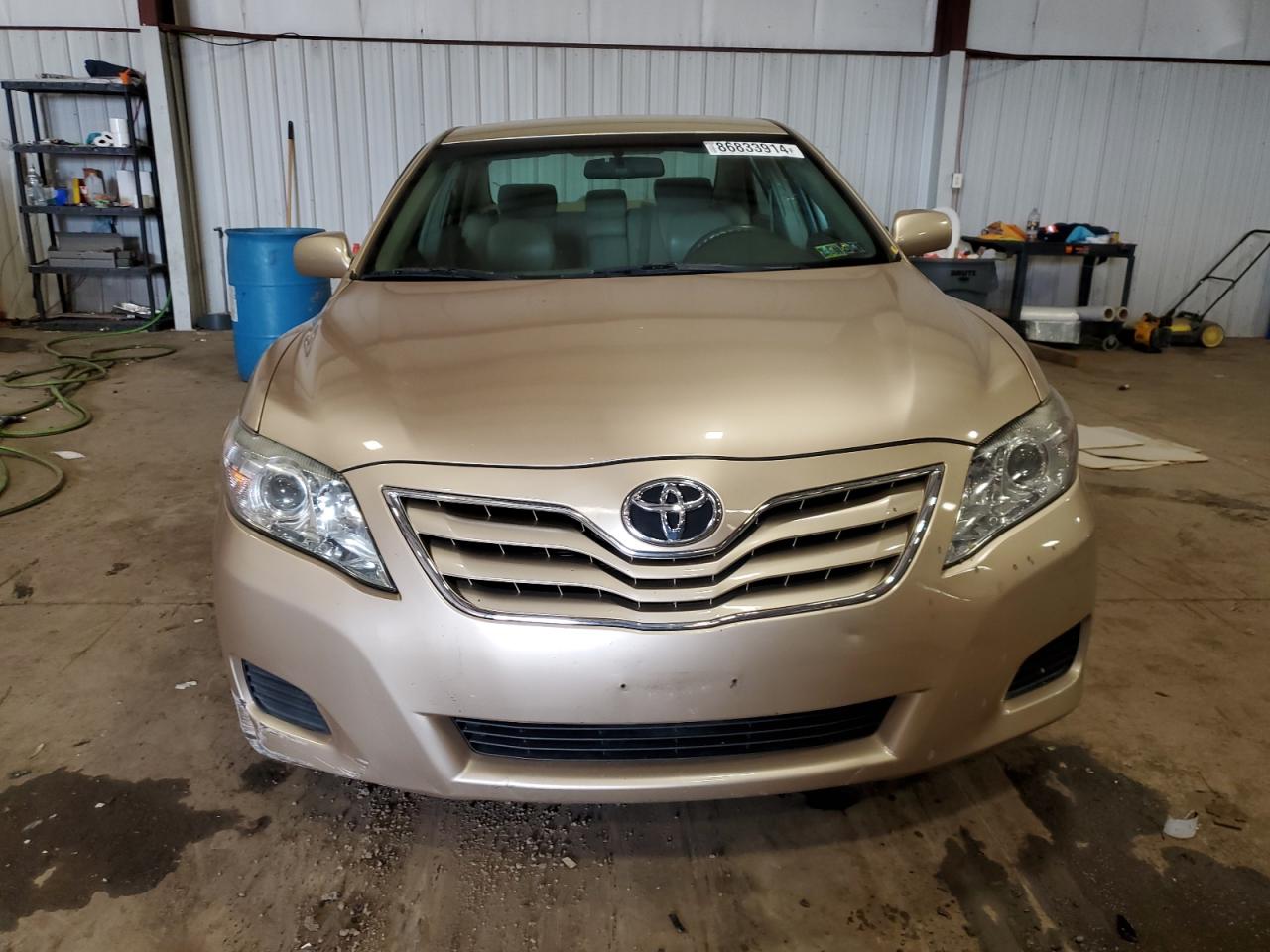 2010 Toyota Camry - Image 5