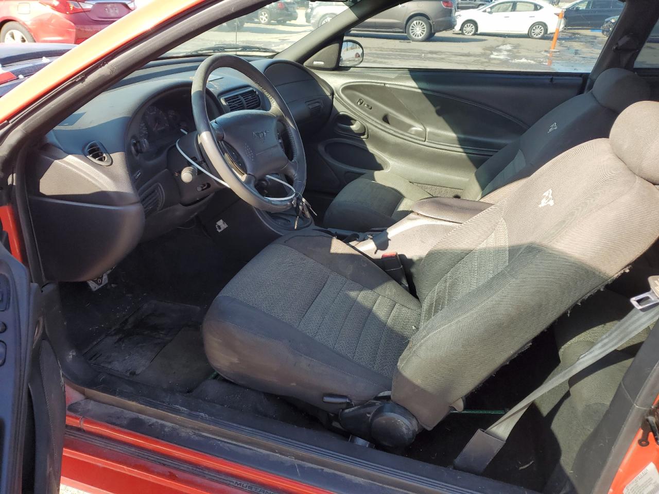 2000 Ford Mustang Gt VIN: 1FAFP42X8YF185596 Lot: 83088204