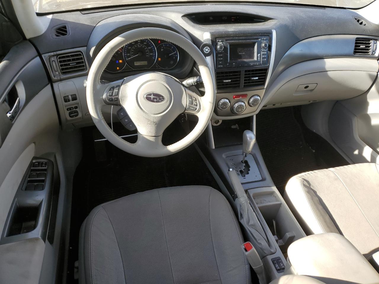 2013 Subaru Forester - Image 8