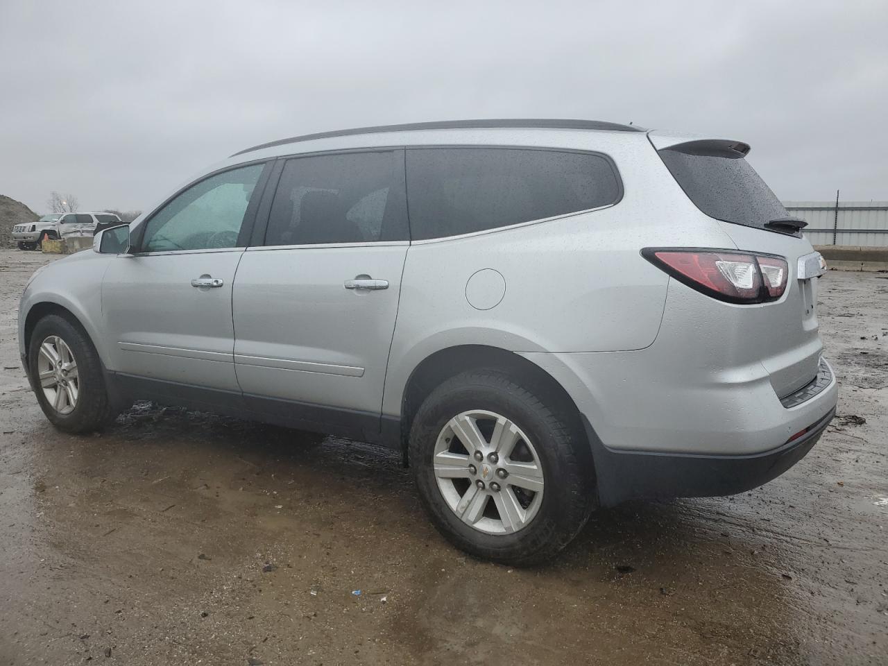 VIN 1GNKRGKD6DJ107178 2013 CHEVROLET TRAVERSE no.2