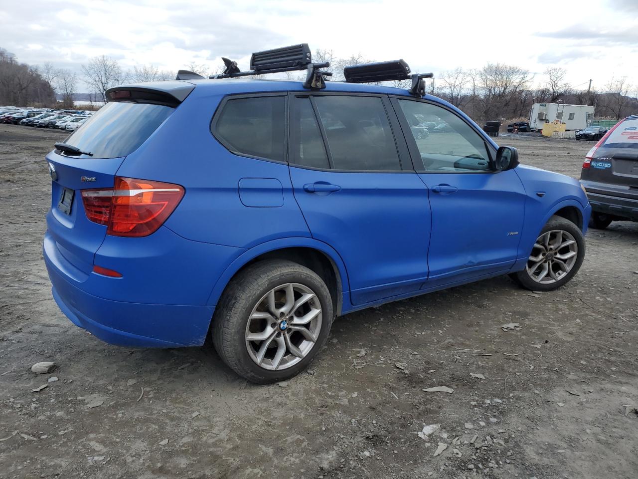 2011 BMW X3 - Image 3