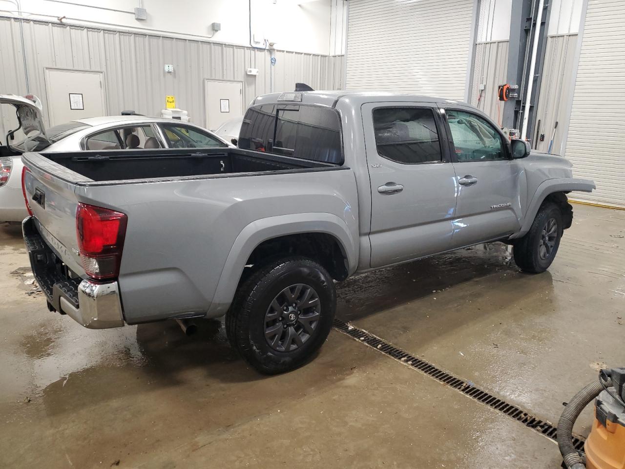 2021 Toyota Tacoma - Image 3