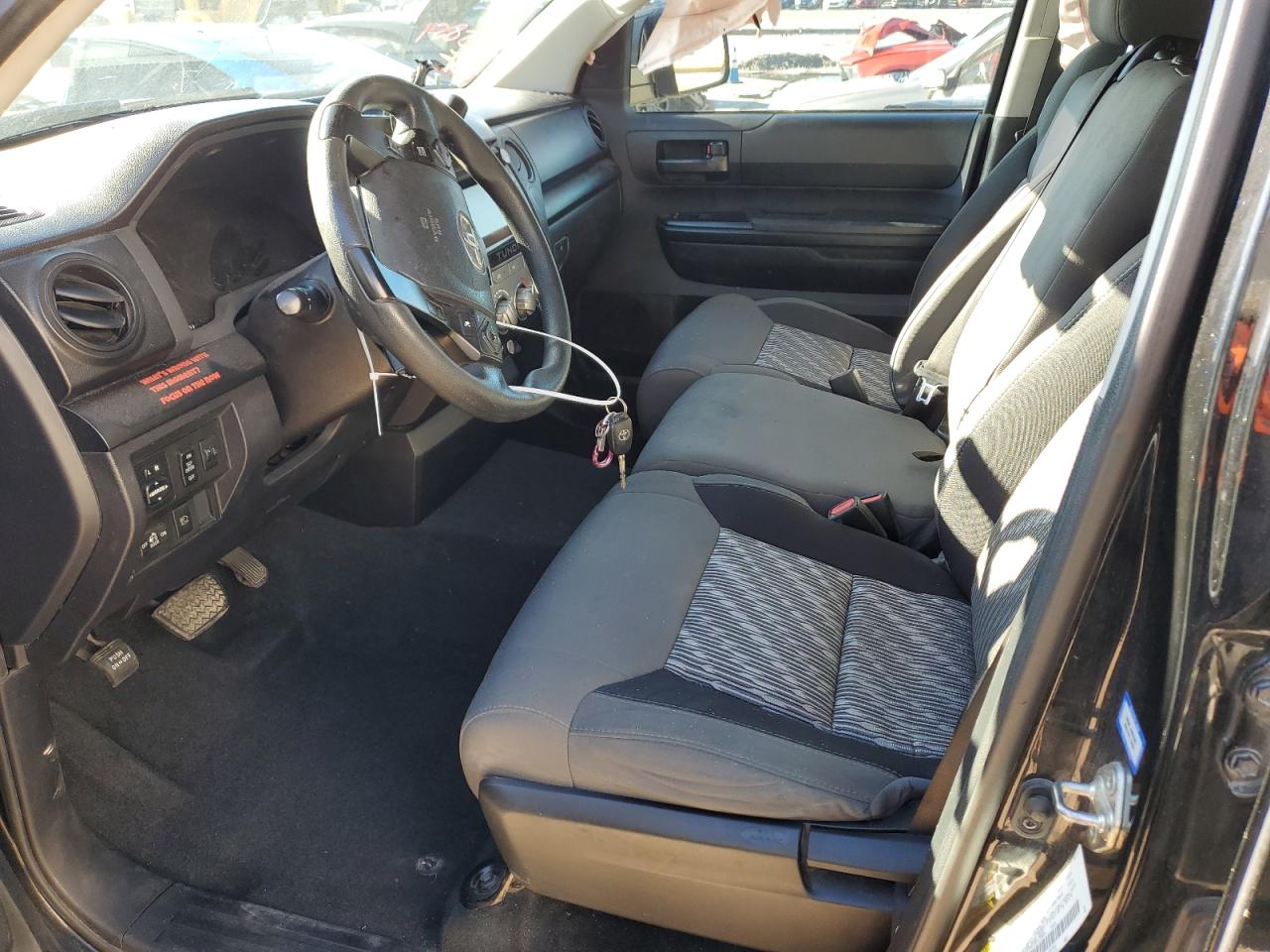 2019 Toyota Tundra - Image 7