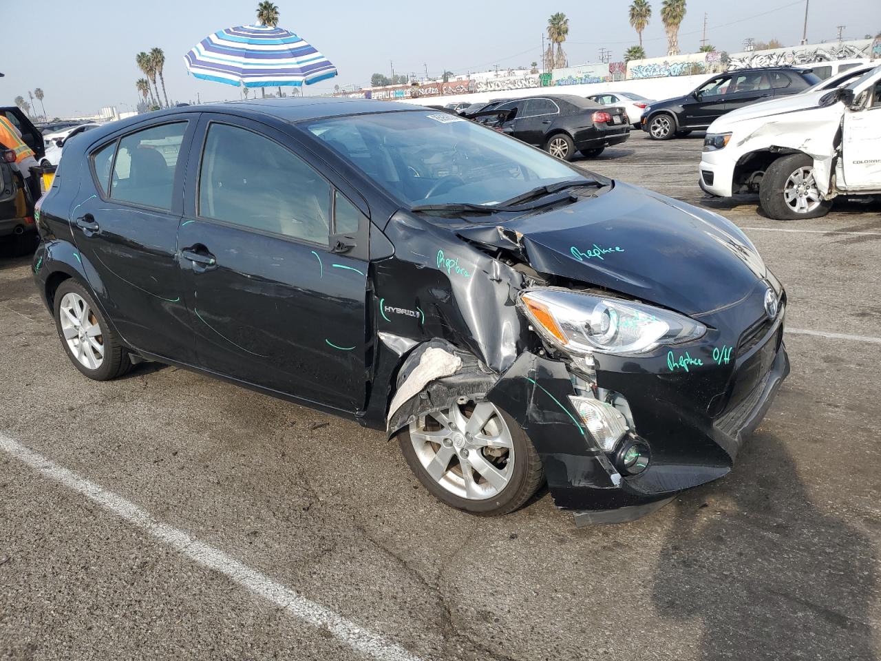 VIN JTDKDTB39F1088667 2015 TOYOTA PRIUS no.4