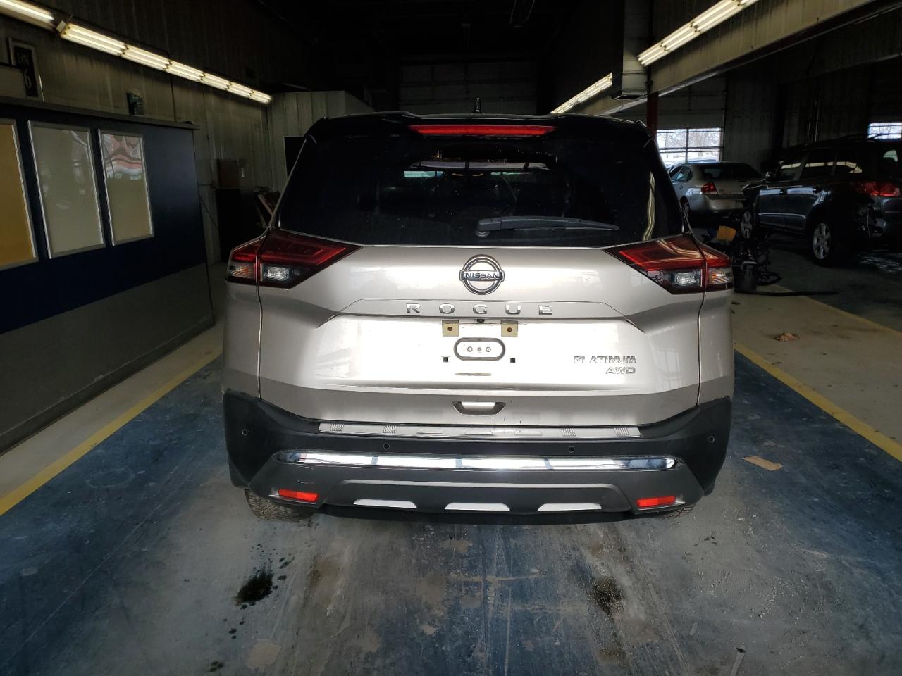 2021 Nissan Rogue - Image 6