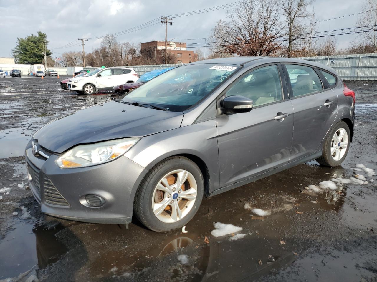 VIN 1FADP3K2XEL424004 2014 FORD FOCUS no.1