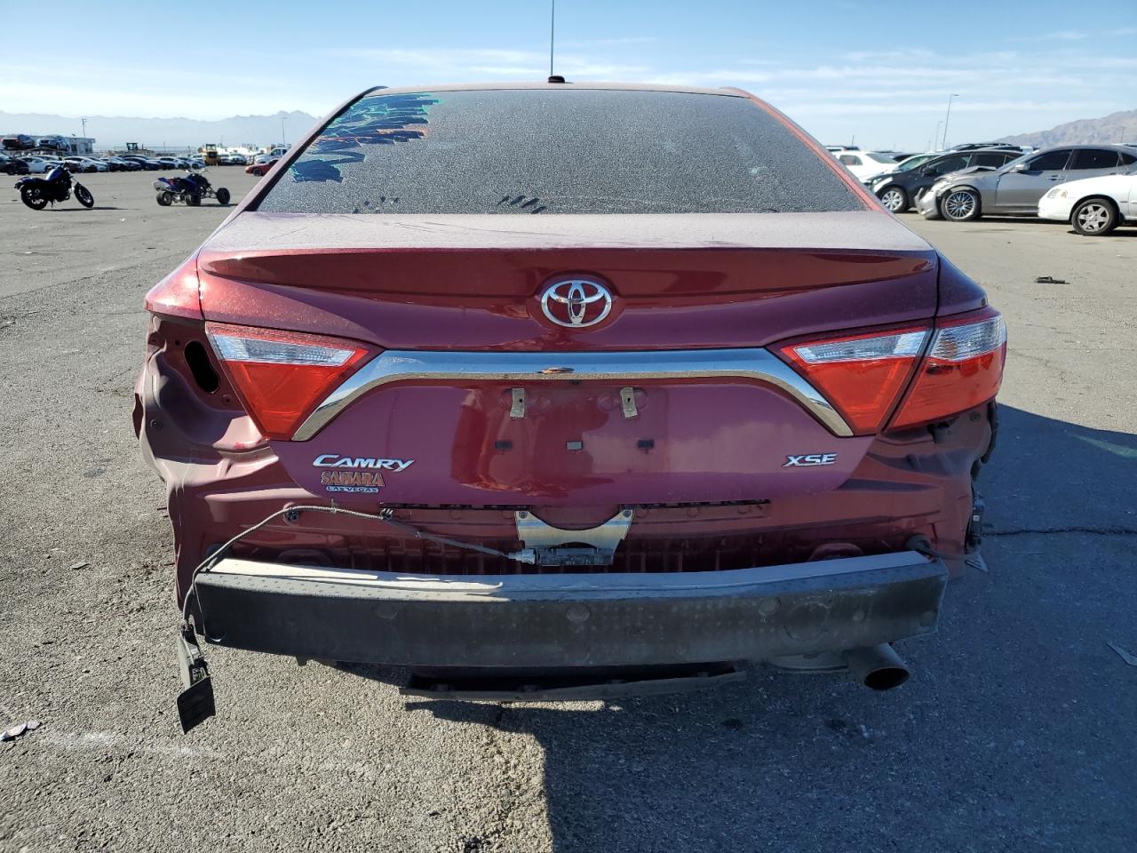 2015 Toyota Camry Le VIN: 4T1BF1FK6FU971152 Lot: 84909754