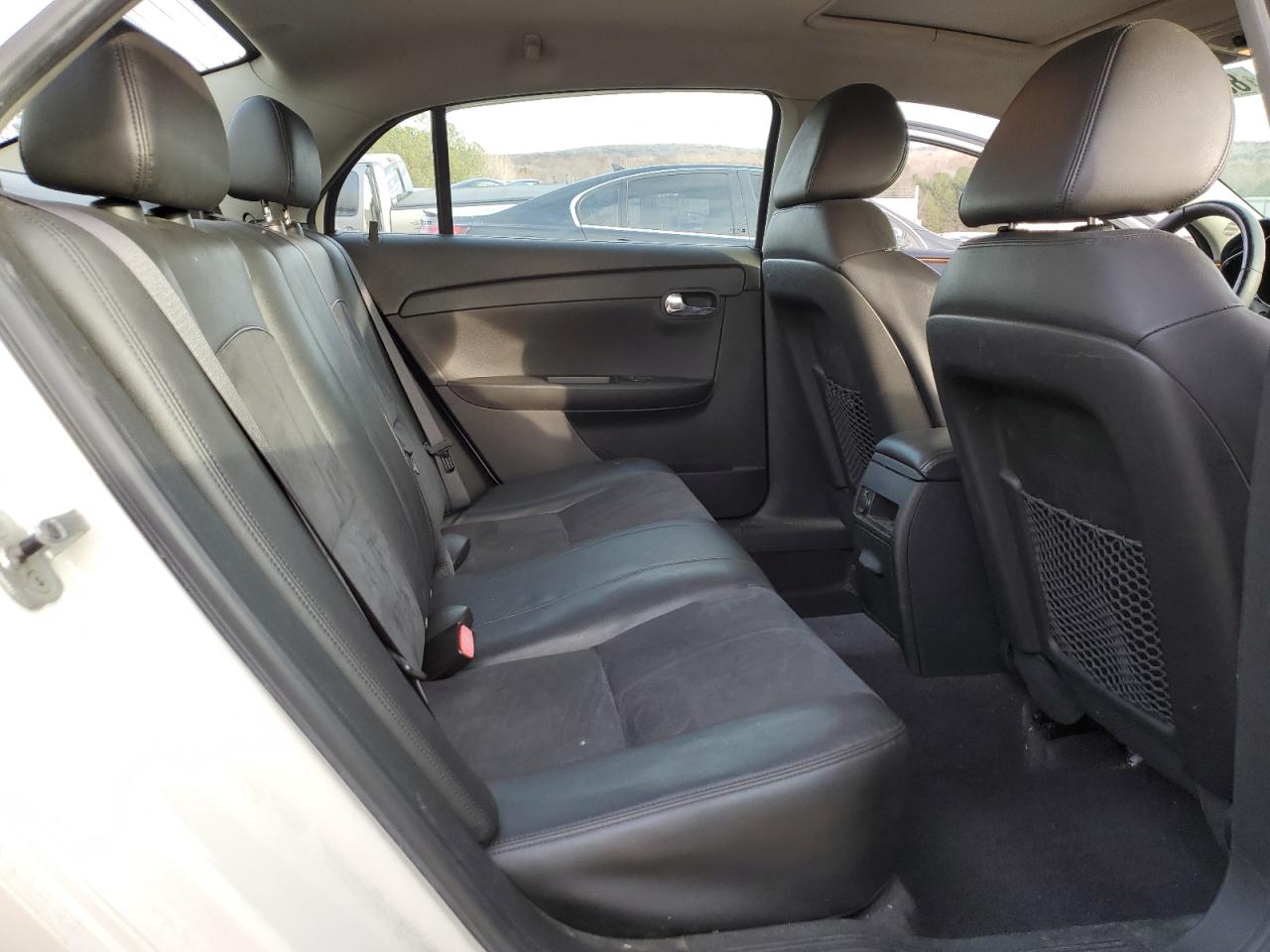 2010 Chevrolet Malibu - Image 10
