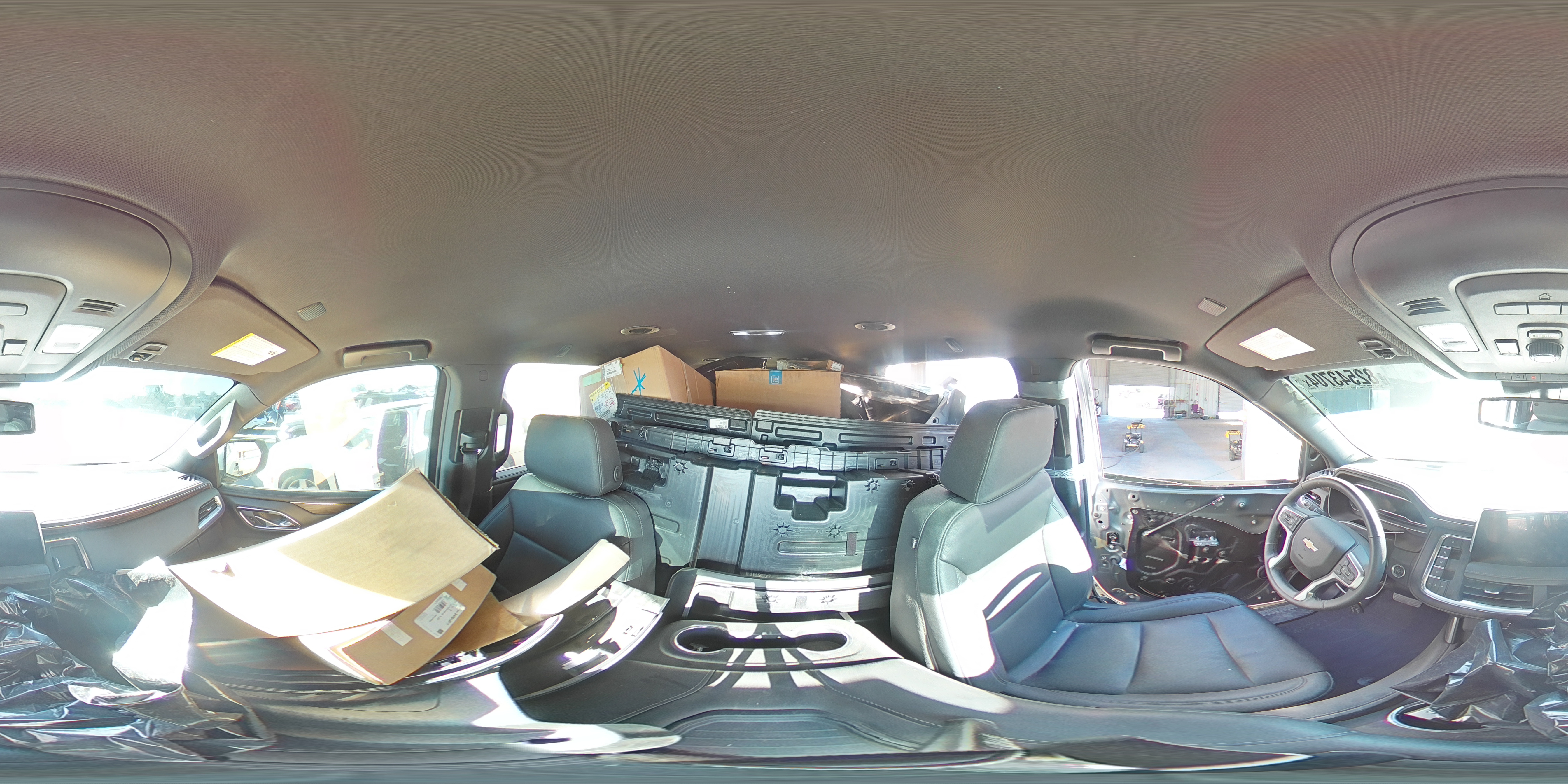 2023 Chevrolet Suburban - Image 16