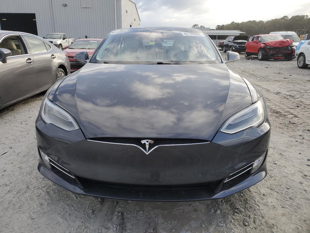 2018 Tesla Model S VIN: 5YJSA1E25JF286498 Lot: 85126984