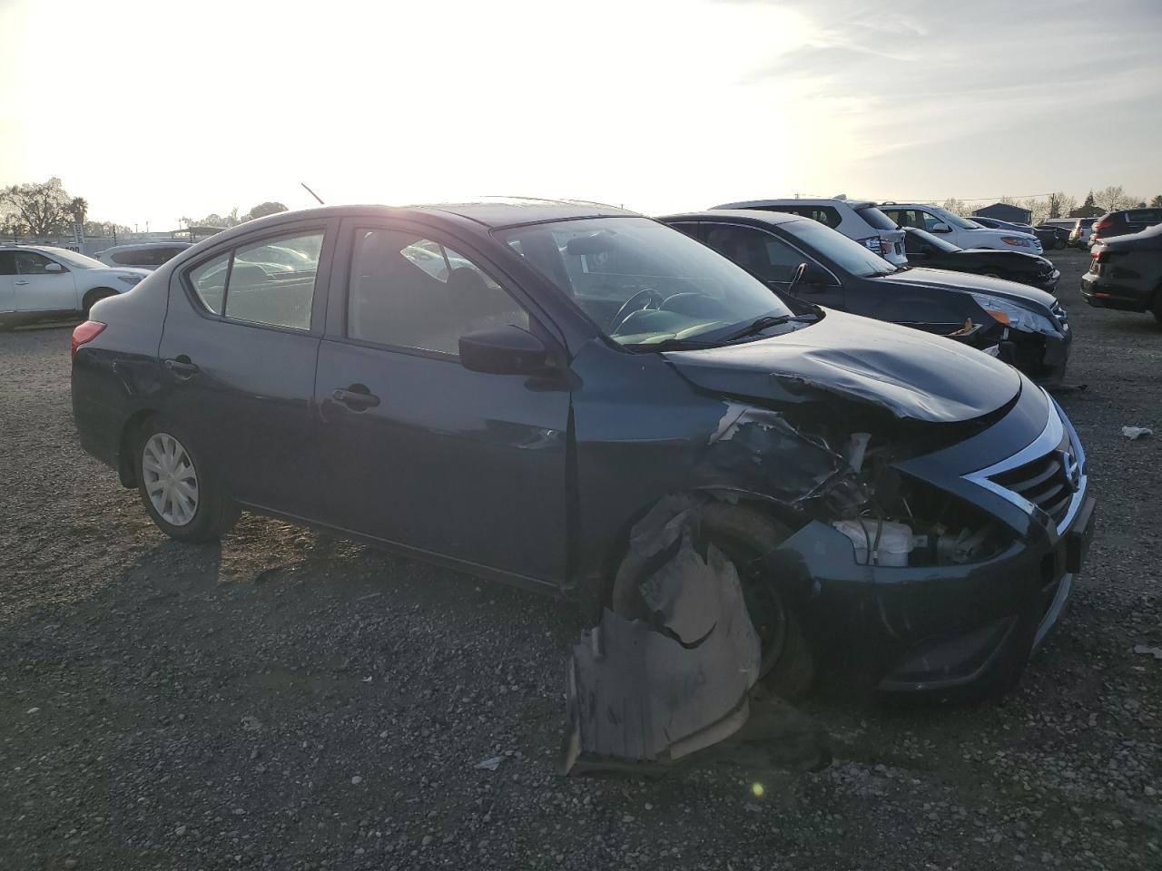 VIN 3N1CN7AP9GL848087 2016 NISSAN VERSA no.4