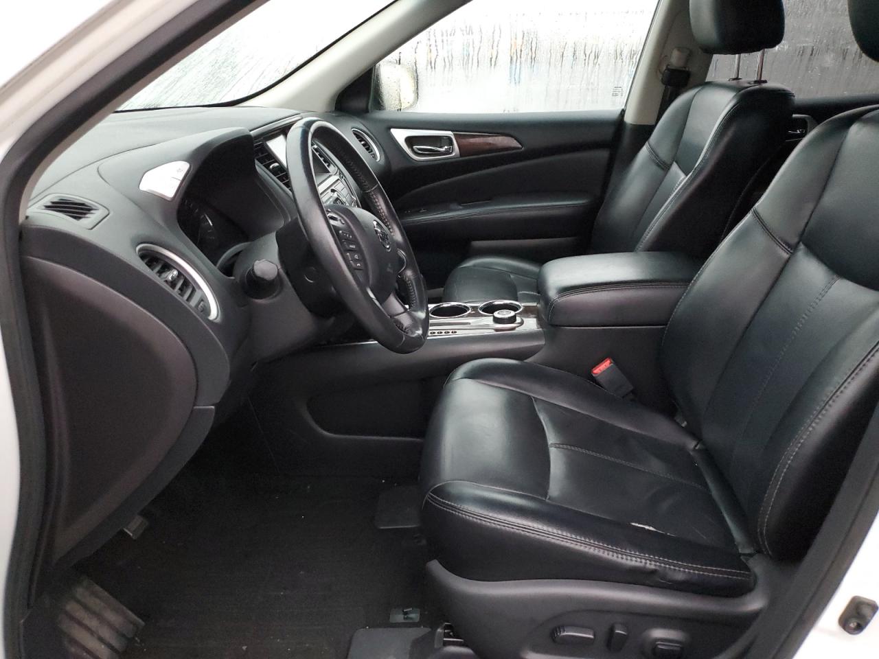 2014 Nissan Pathfinder - Image 7