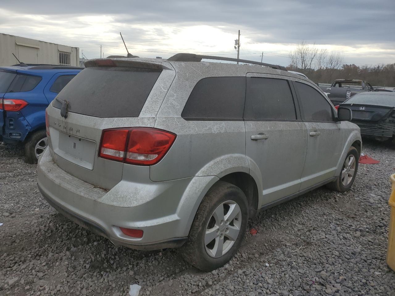 2011 Dodge Journey - Image 3
