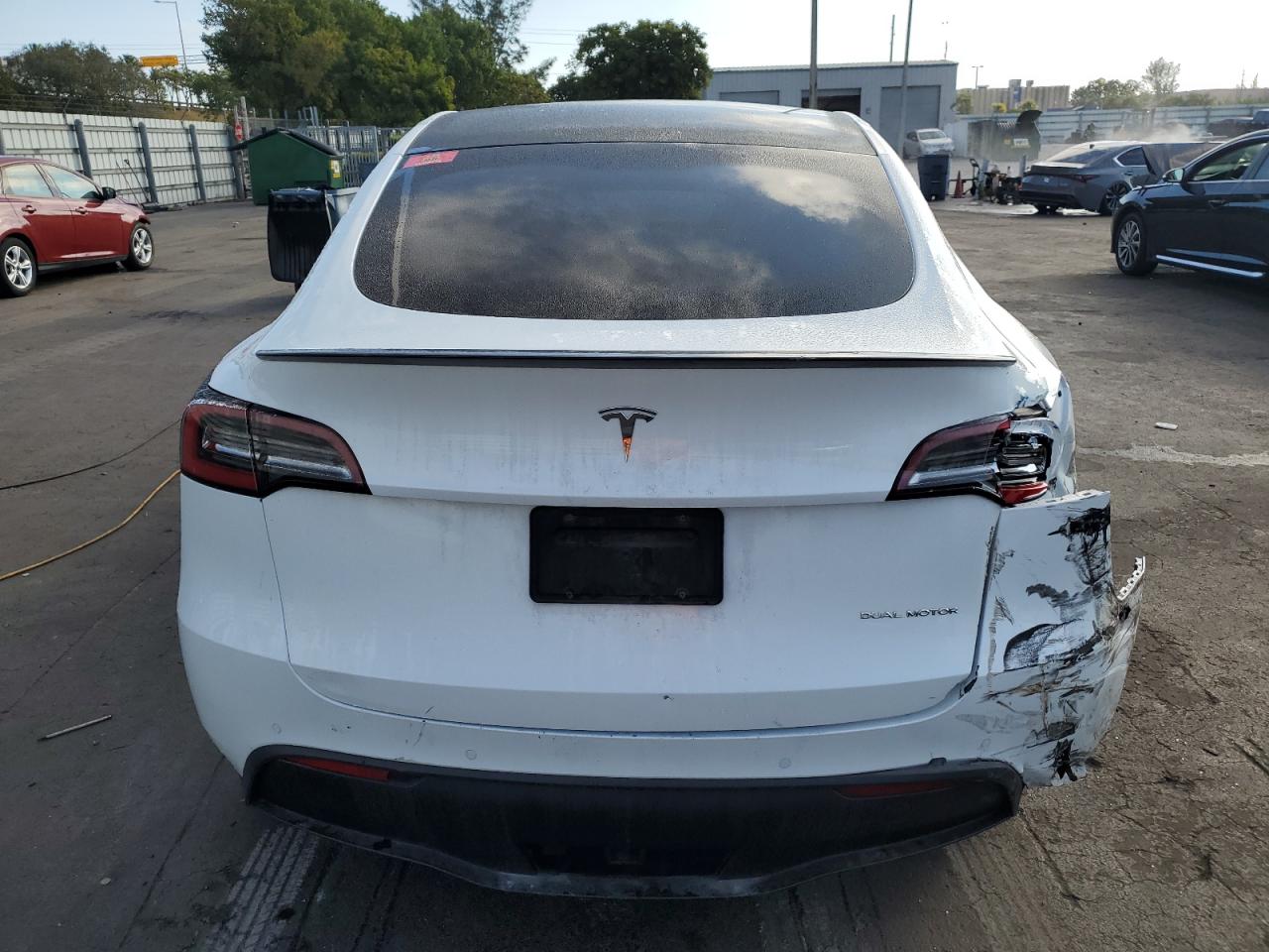 2020 Tesla Model Y VIN: 5YJYGDEE7LF045615 Lot: 85486064