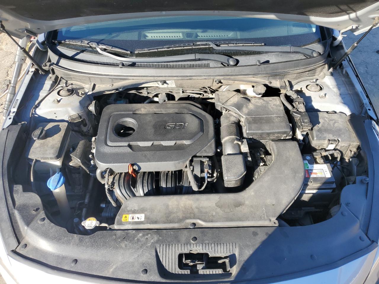 2016 Hyundai Sonata - Image 11