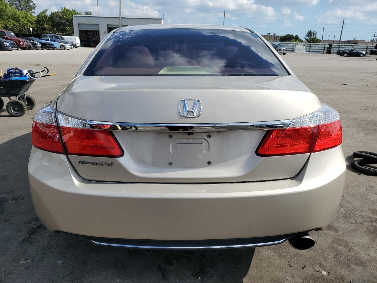 VIN 1HGCR2F75EA053105 2014 HONDA ACCORD no.6