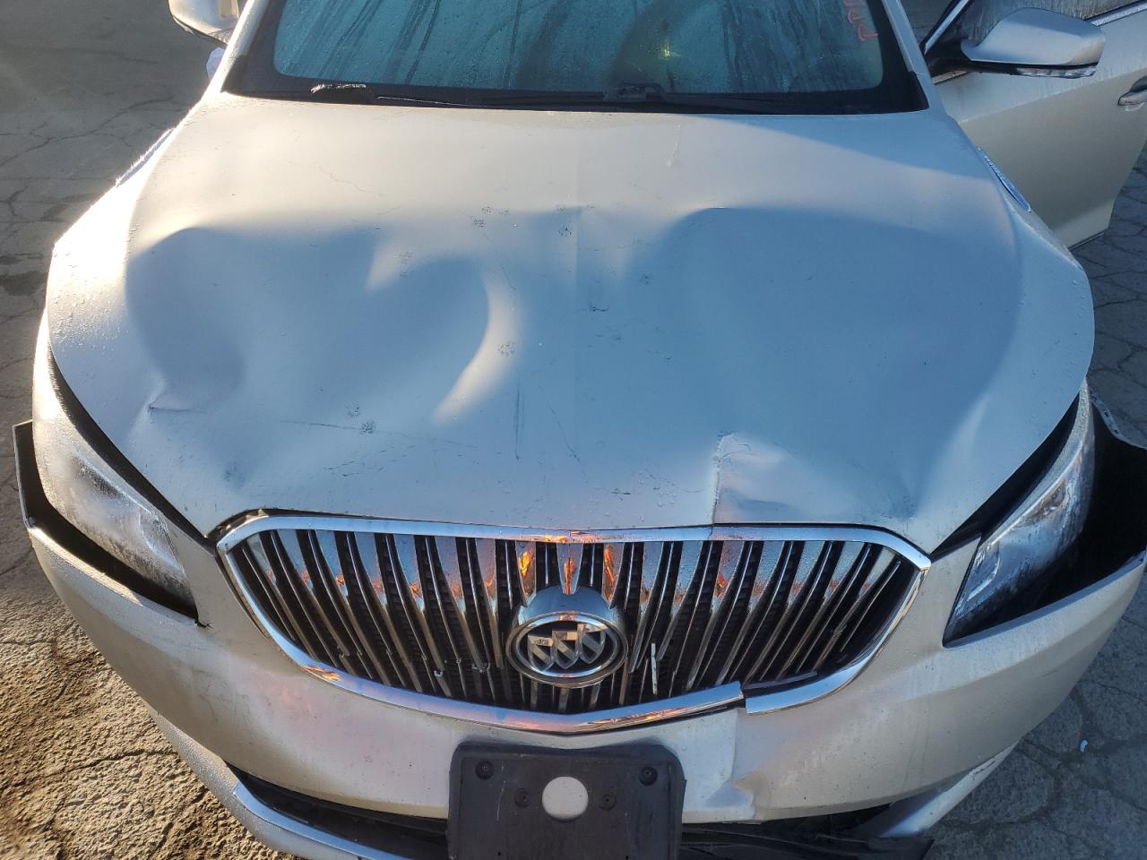 VIN 1G4GB5G34FF289049 2015 BUICK LACROSSE no.11