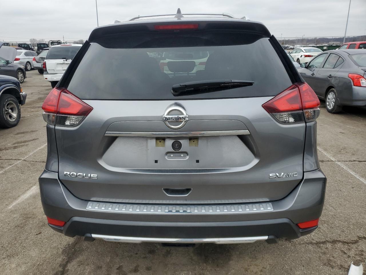 2017 Nissan Rogue S VIN: KNMAT2MV6HP519845 Lot: 85763424