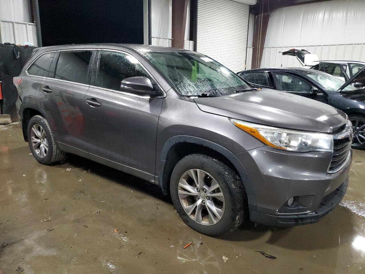 VIN 5TDZKRFHXFS088953 2015 TOYOTA HIGHLANDER no.4