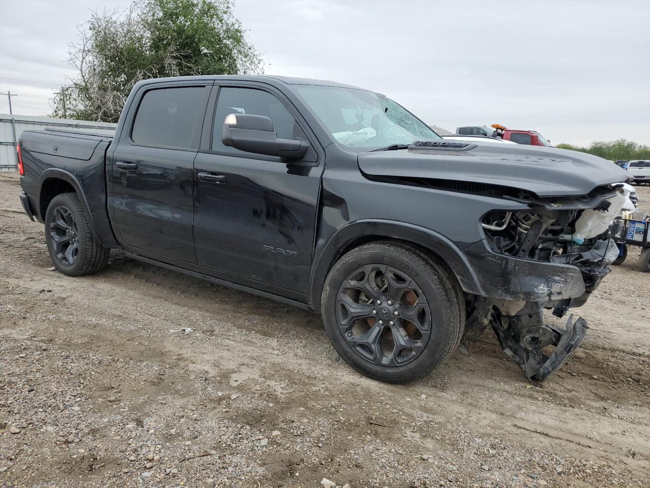 2021 RAM 1500 - Image 4