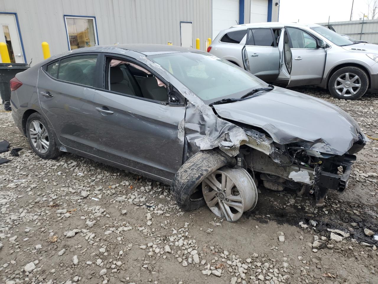 2020 Hyundai Elantra - Image 4