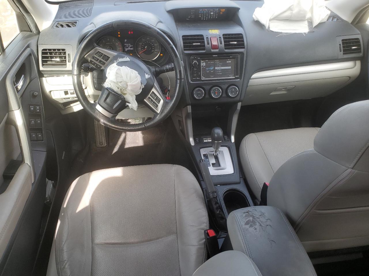 2015 Subaru Forester - Image 8