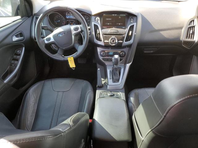 Sedans FORD FOCUS 2014 Blue