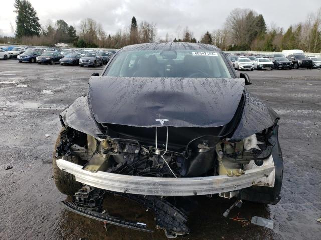  TESLA MODEL 3 2024 Черный