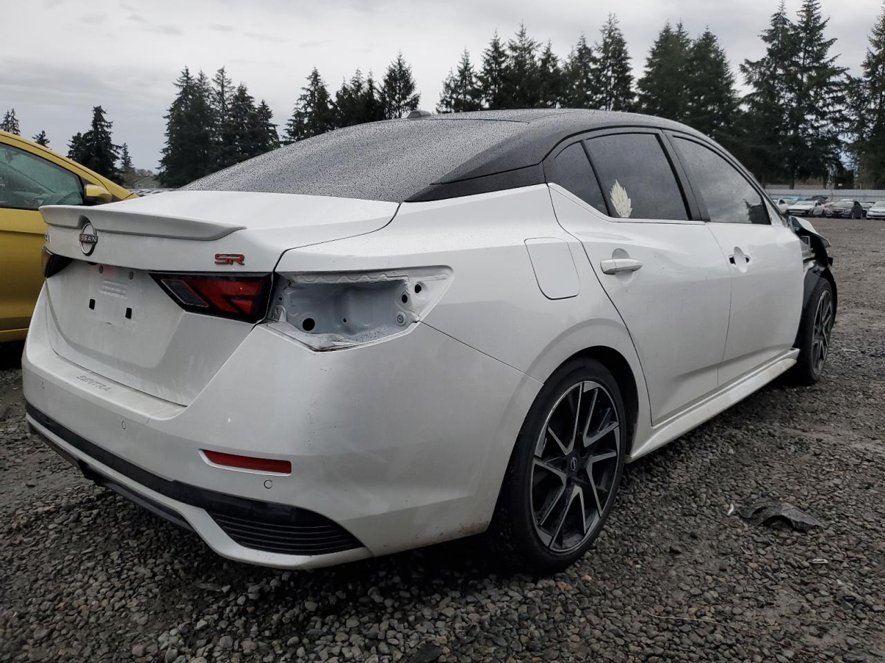 2024 Nissan Sentra - Image 3