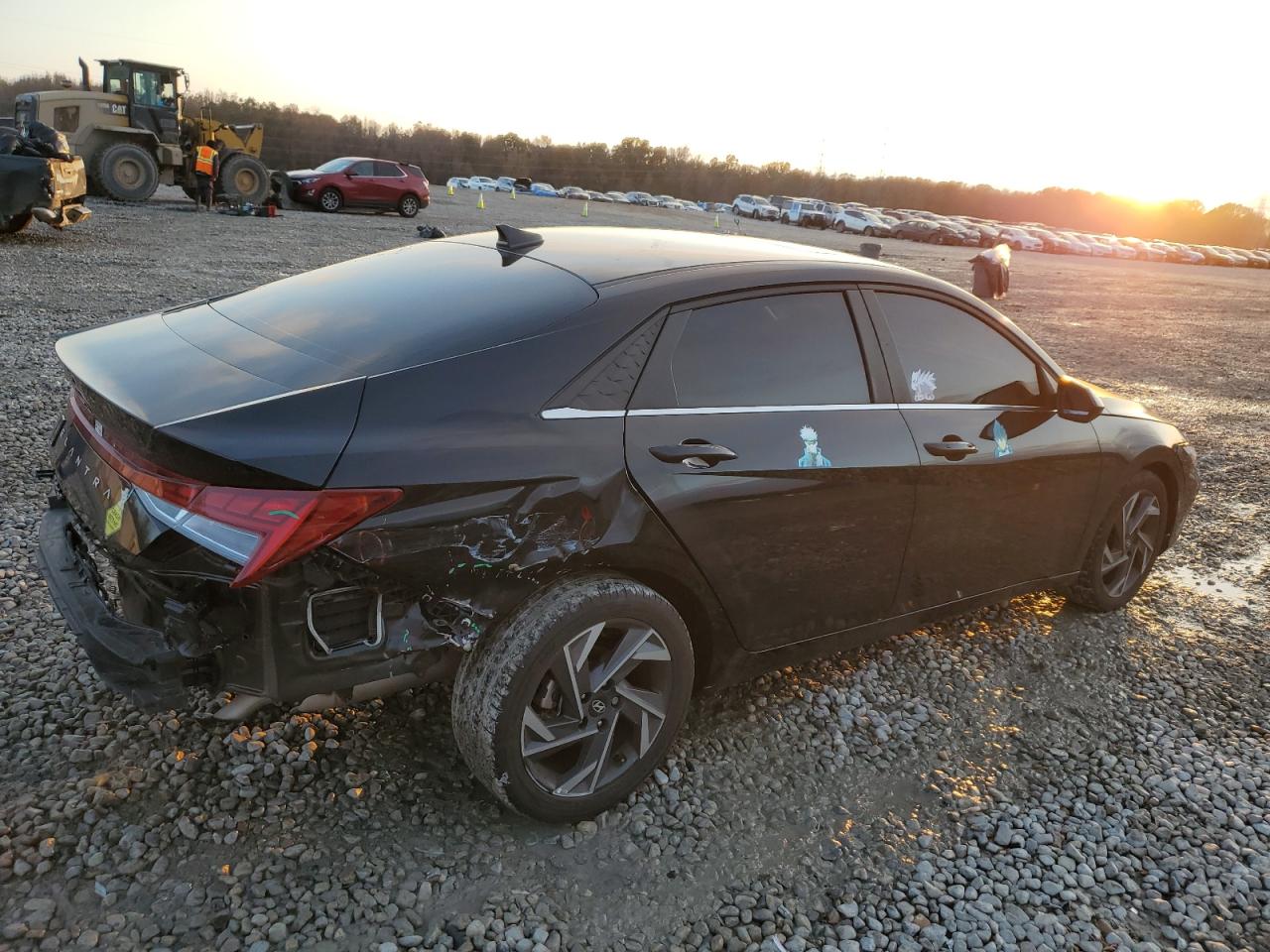 2024 Hyundai Elantra - Image 3